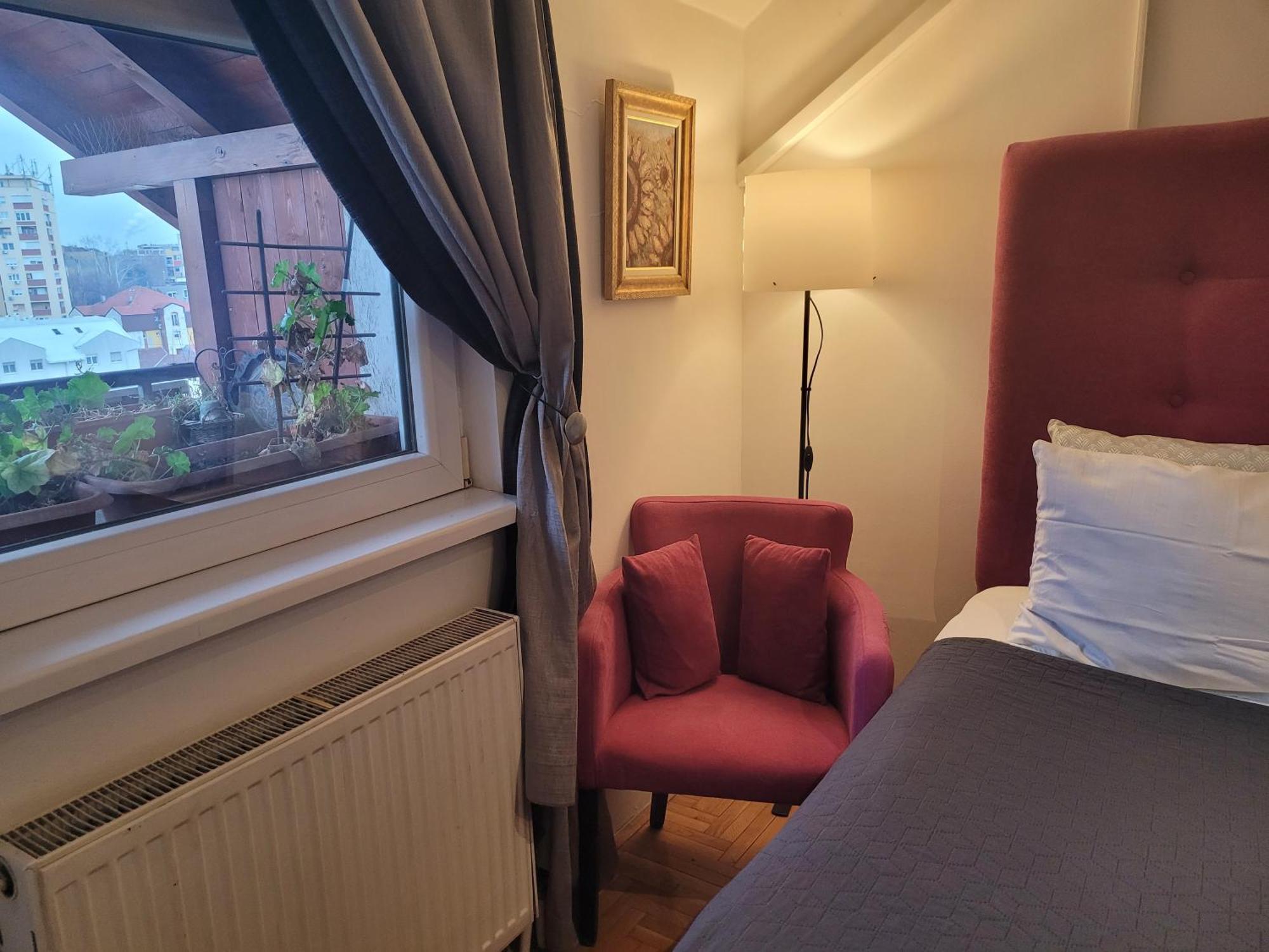 Apartmani Emerald Dream نوفي ساد المظهر الخارجي الصورة